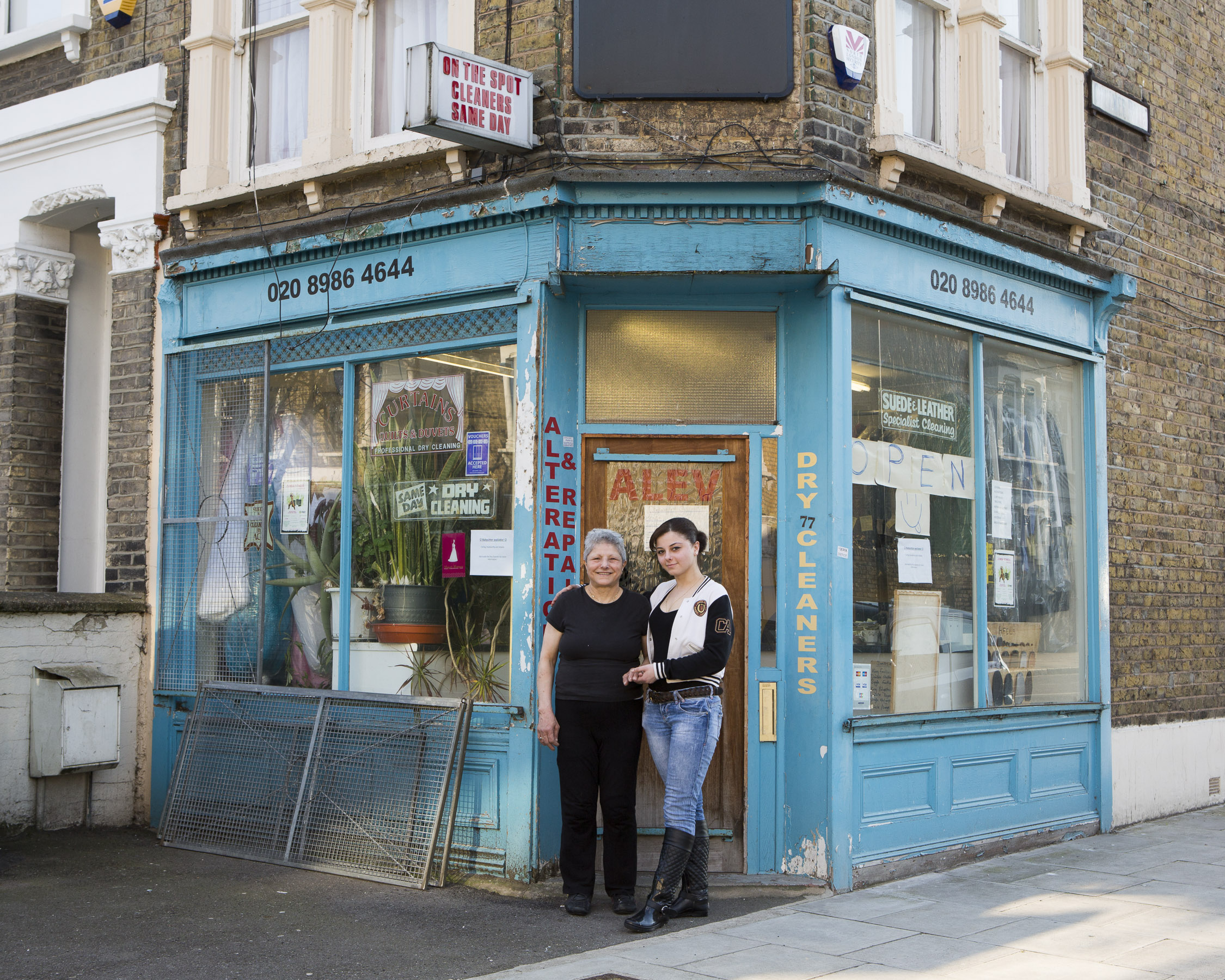 Alev Dry Cleaners, 77 Glyn Road