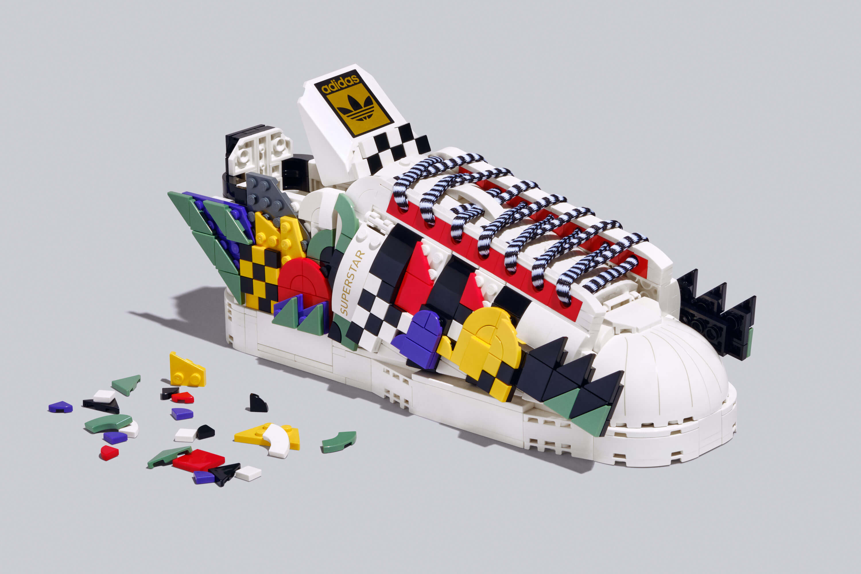 Airglow Creative Studios - Louis Vuitton x LEGO