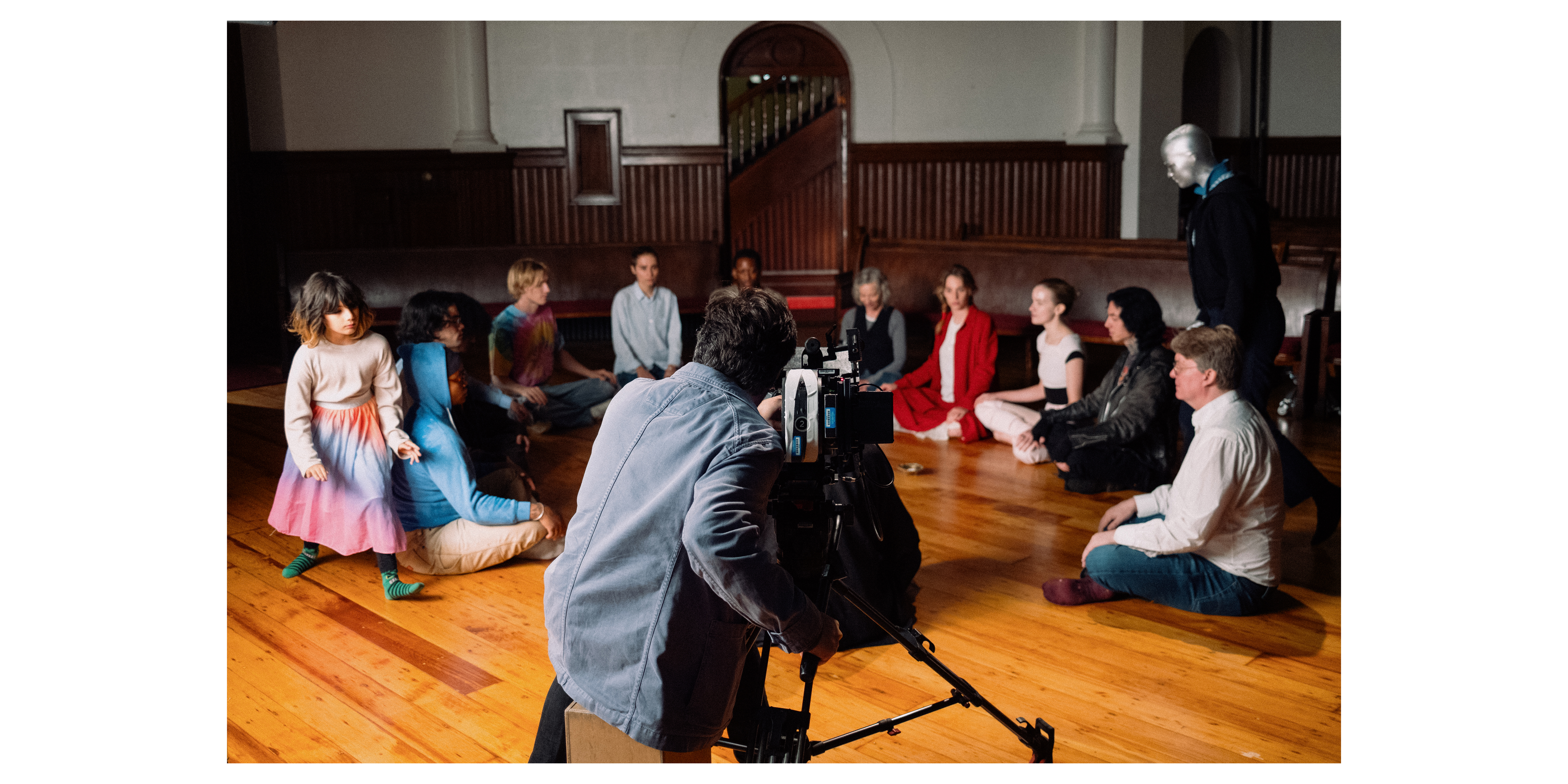 Maya Hawke 'Dark' (2024) Director Alex Ross Perry