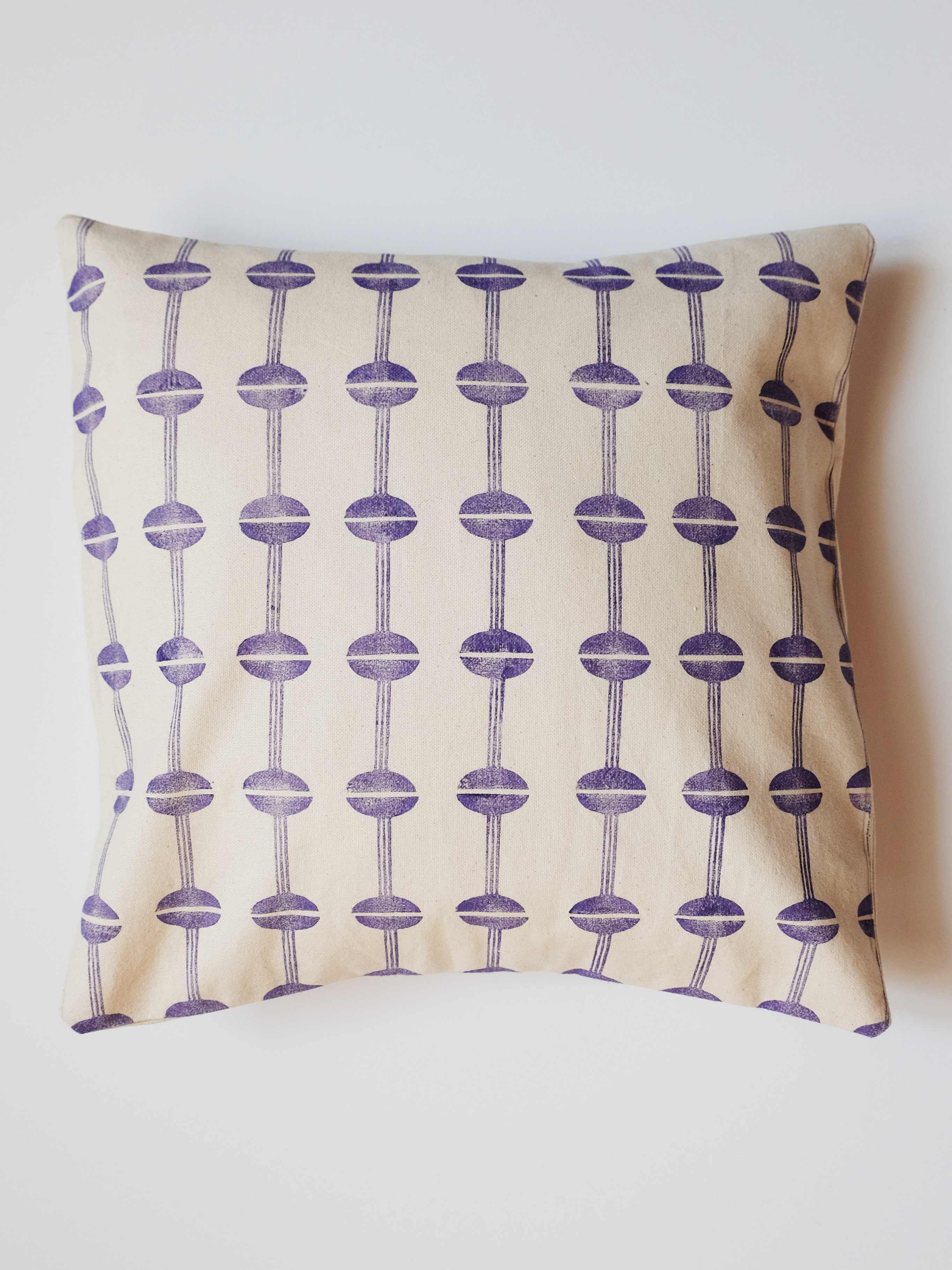 NUTS -40x40cm/50x50cm- 140 eur - series of 10