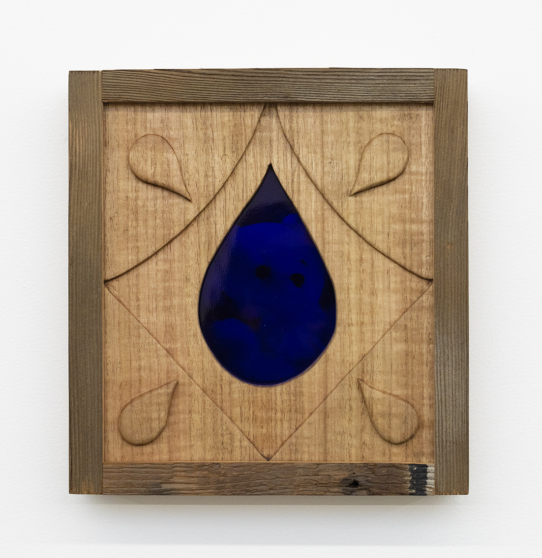 Jen Mathews, Water-bear, 2021, Tasmanian oak, glass, Oregon timber, transparency print, aluminium, 22.5 x 21 cm