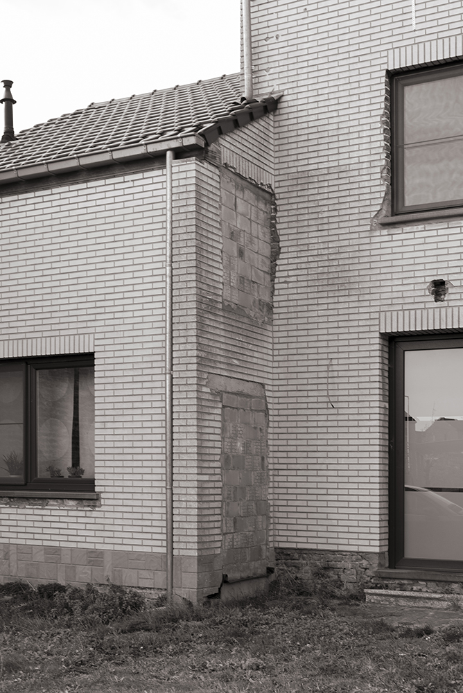 Ruinas, Pigmented Inkjet Print (Canson Platine Fiber Rag, 310 gsm), 40 x 27 cm