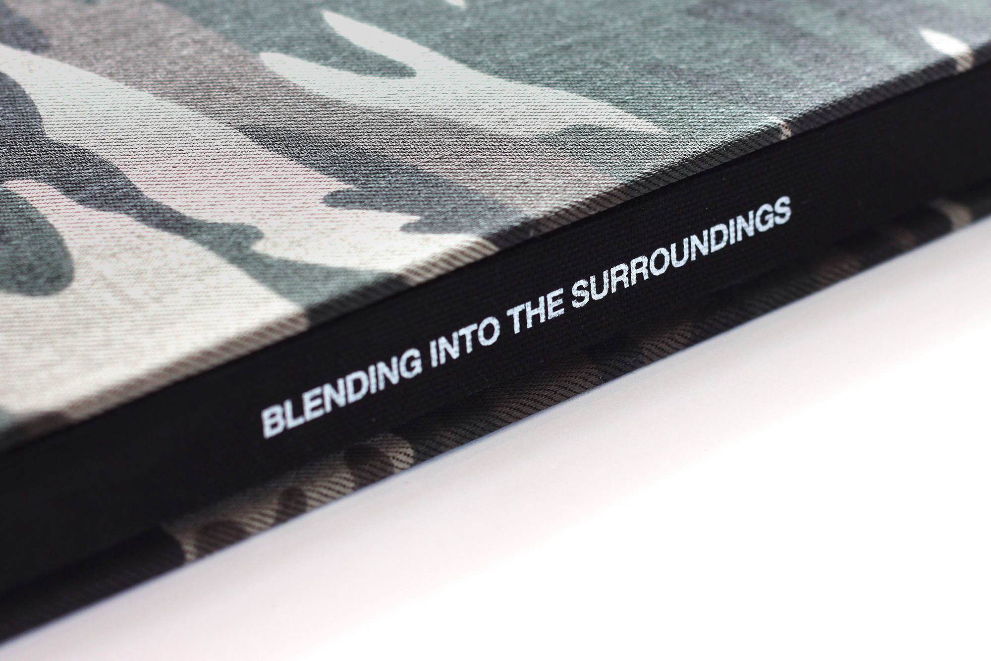 Editorial design for a Camouflage Index, a book with military camouflage patterns from 38 different countries worldwide. Each camo pattern has a description of its design and origin country, by area, weather, color and environment, 2017