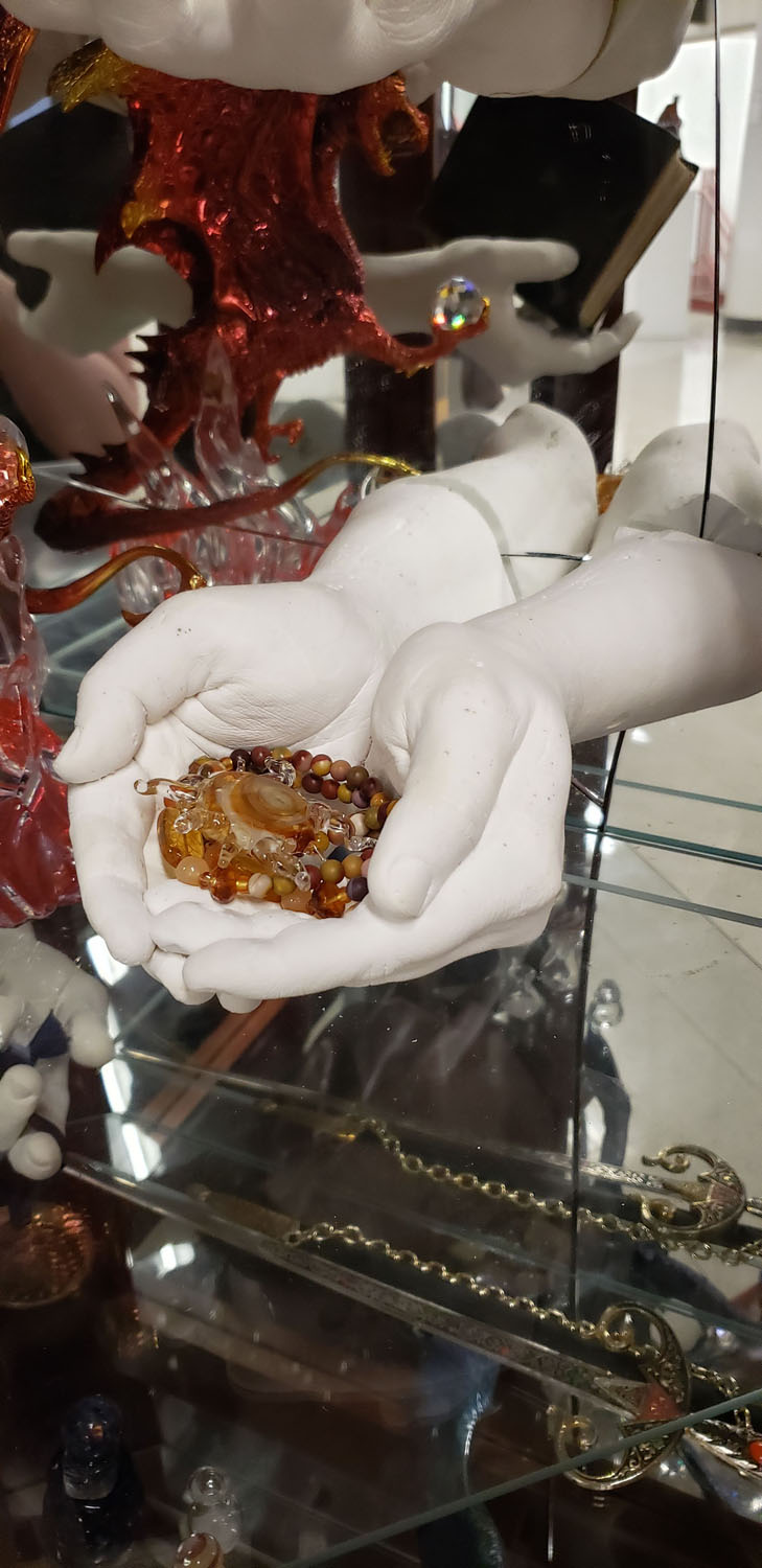 Holy Symbol of Pelor&rsquo;s High PriestessFlameworked glass, beads, 2022