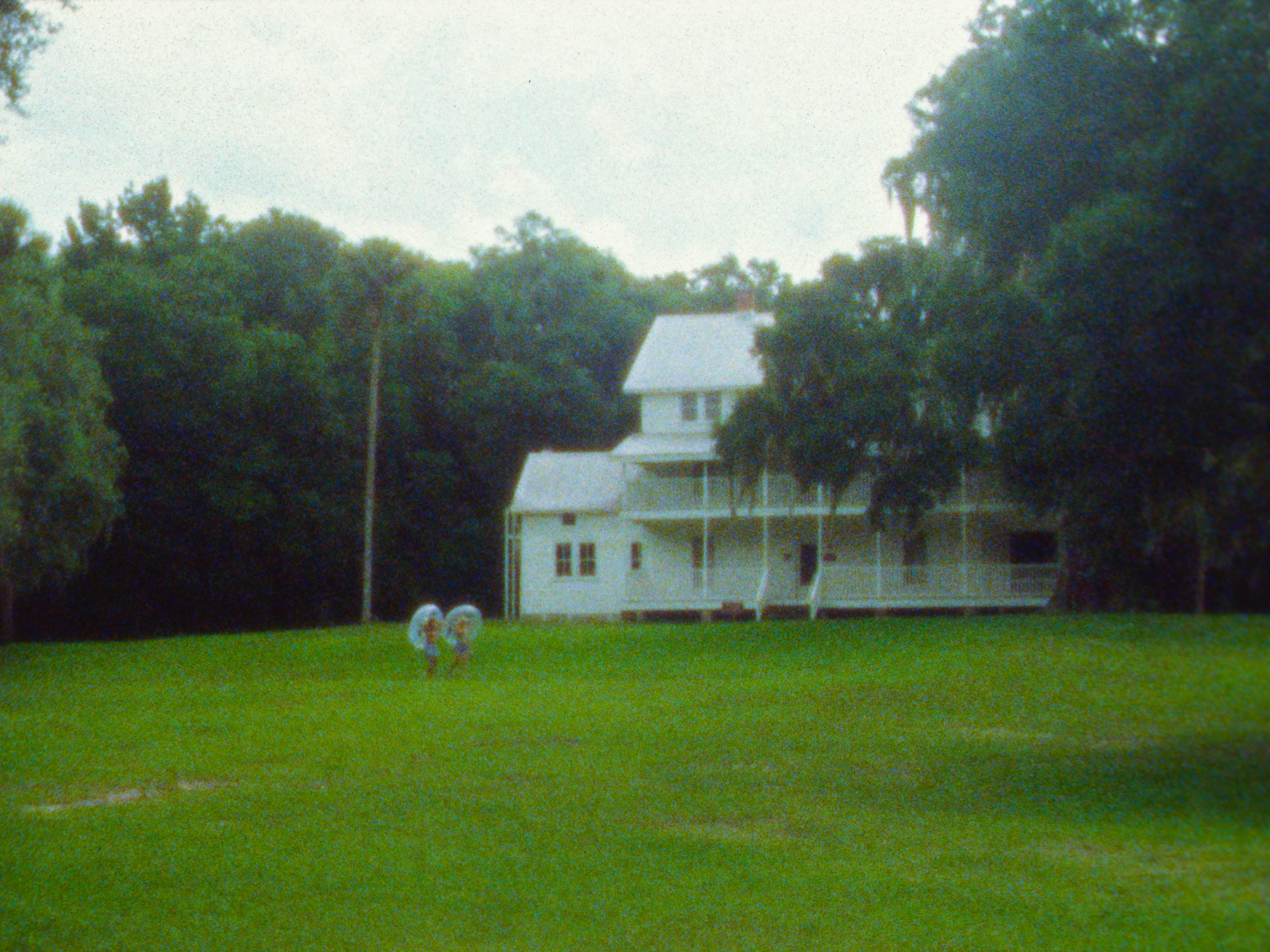 LANNDS for "HITEM' Music Video