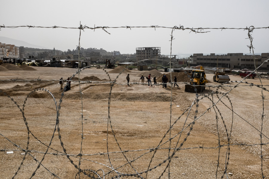 Nahr el Bared Camp, north Lebanon La reconstruction du camp aura tra&icirc;n&eacute; de nombreuses ann&eacute;es. Seule une partie des nouveaux logements ont &eacute;t&eacute; livr&eacute;s. 