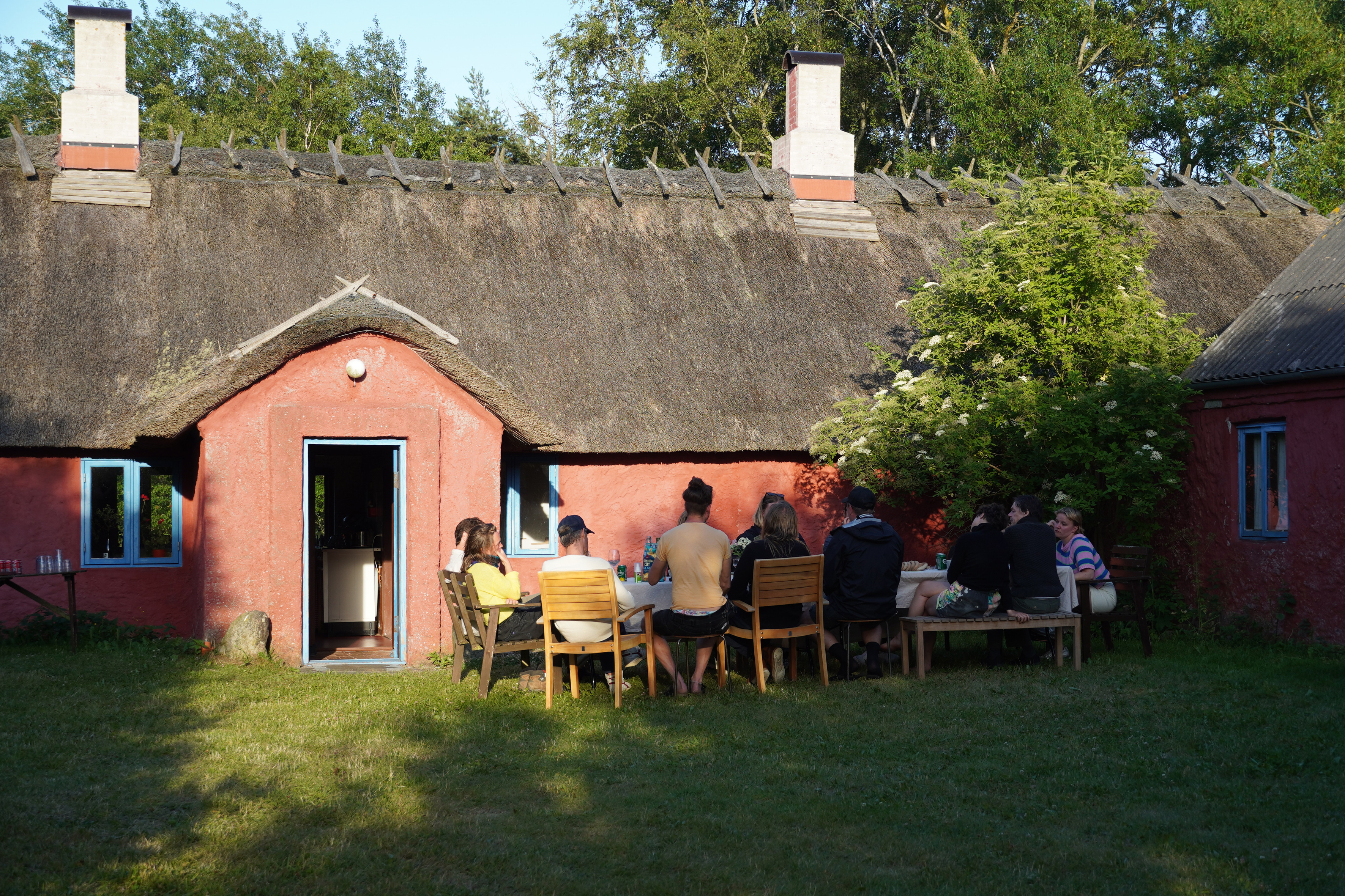 Documentation of Summer School "Learning Through the Soles of our Feet" by Jubilee, f.eks. & Skal Contemporary, Læsø, 2022 (photocredit: Rikke Ehlers Nilsson)