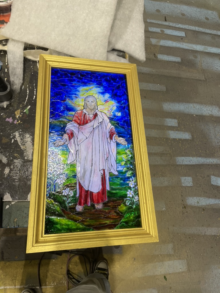 Finished piece with LED lights turned on