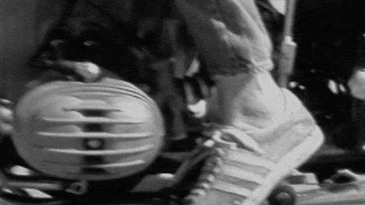 Apple / Make Something Wonderful