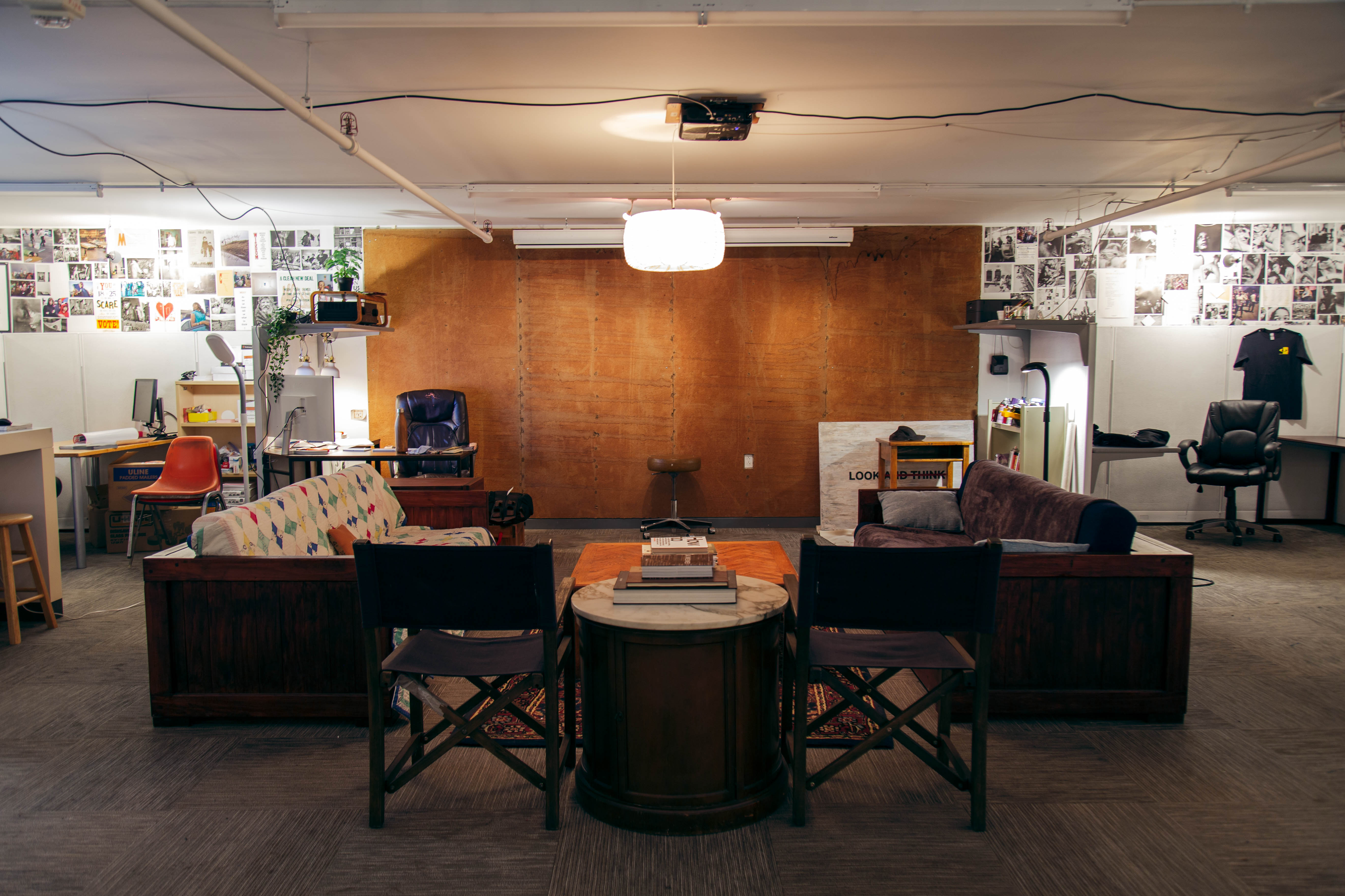 VISIONSPACE can host live music, poetry readings, film screenings, brainstorms/ideations/retreats, social events, and more.