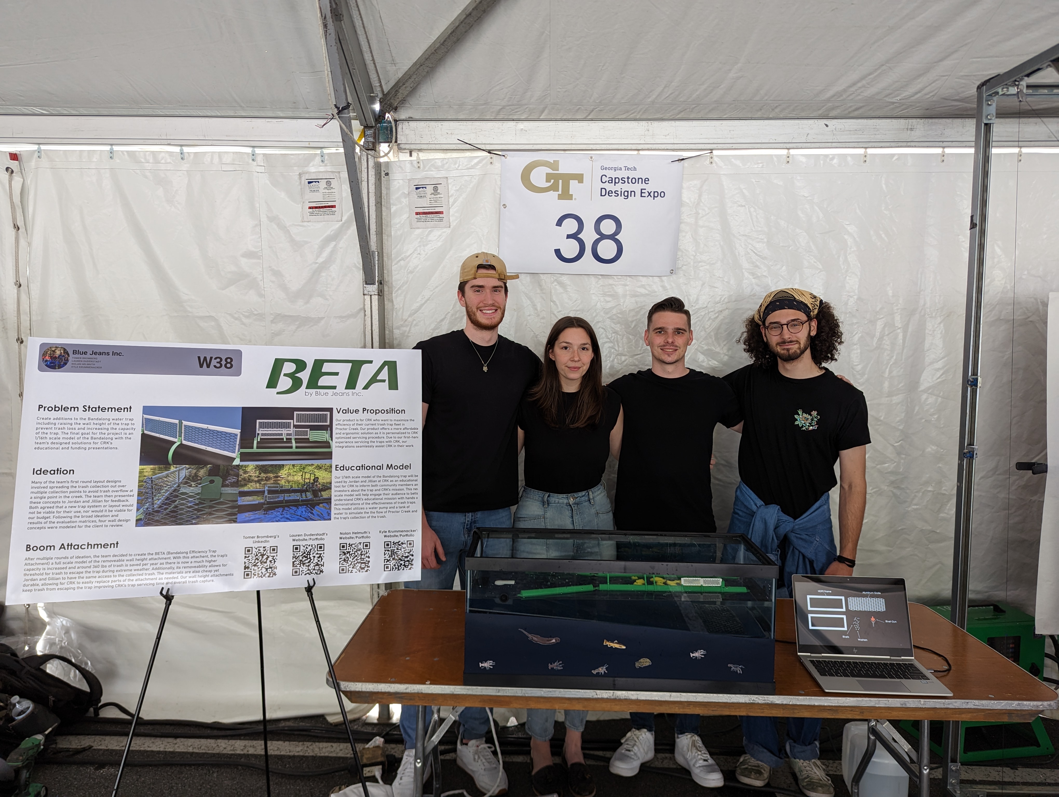 The entire team at our final capstone expo.