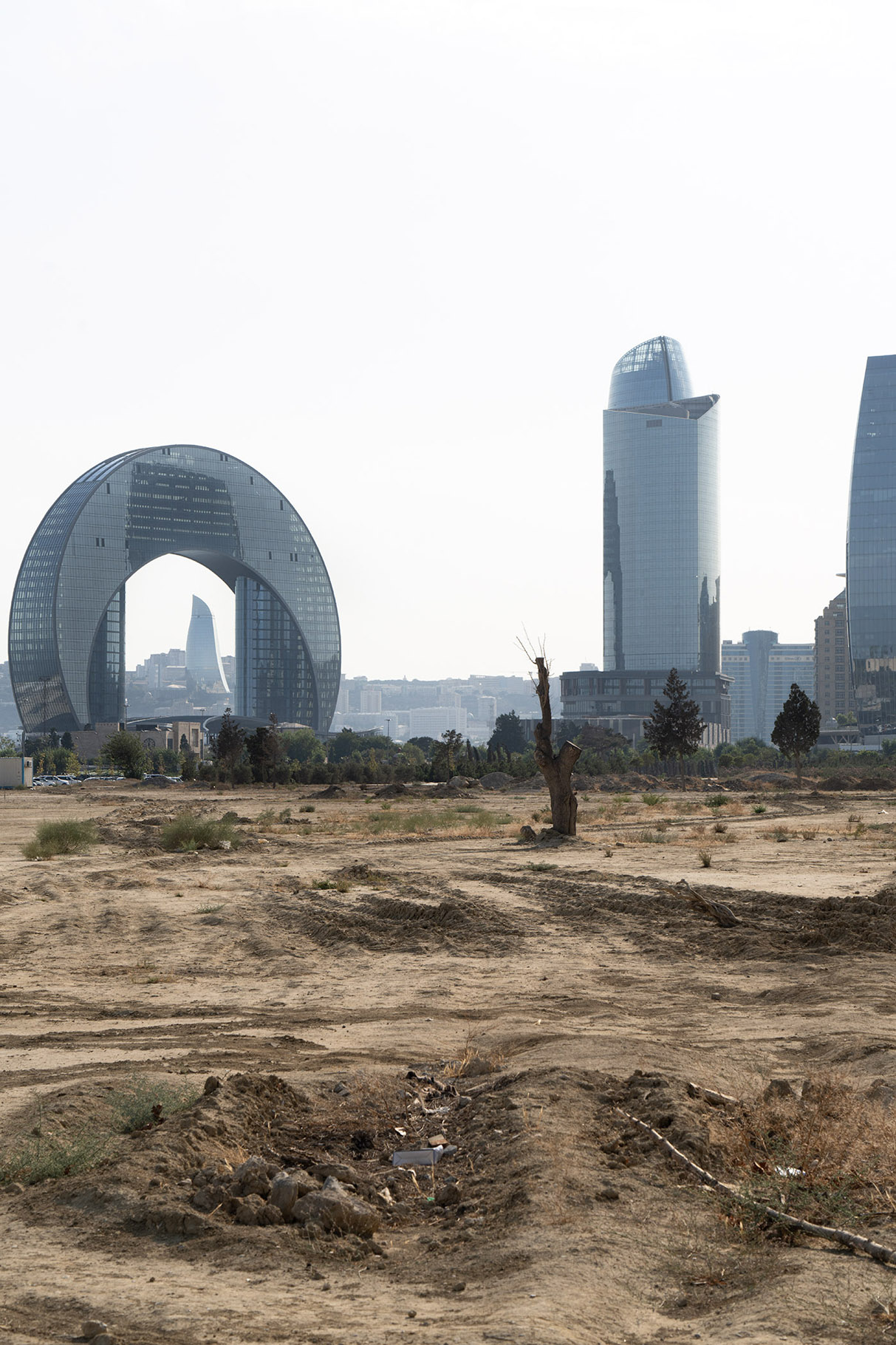status report: construction site in azerbaidjan