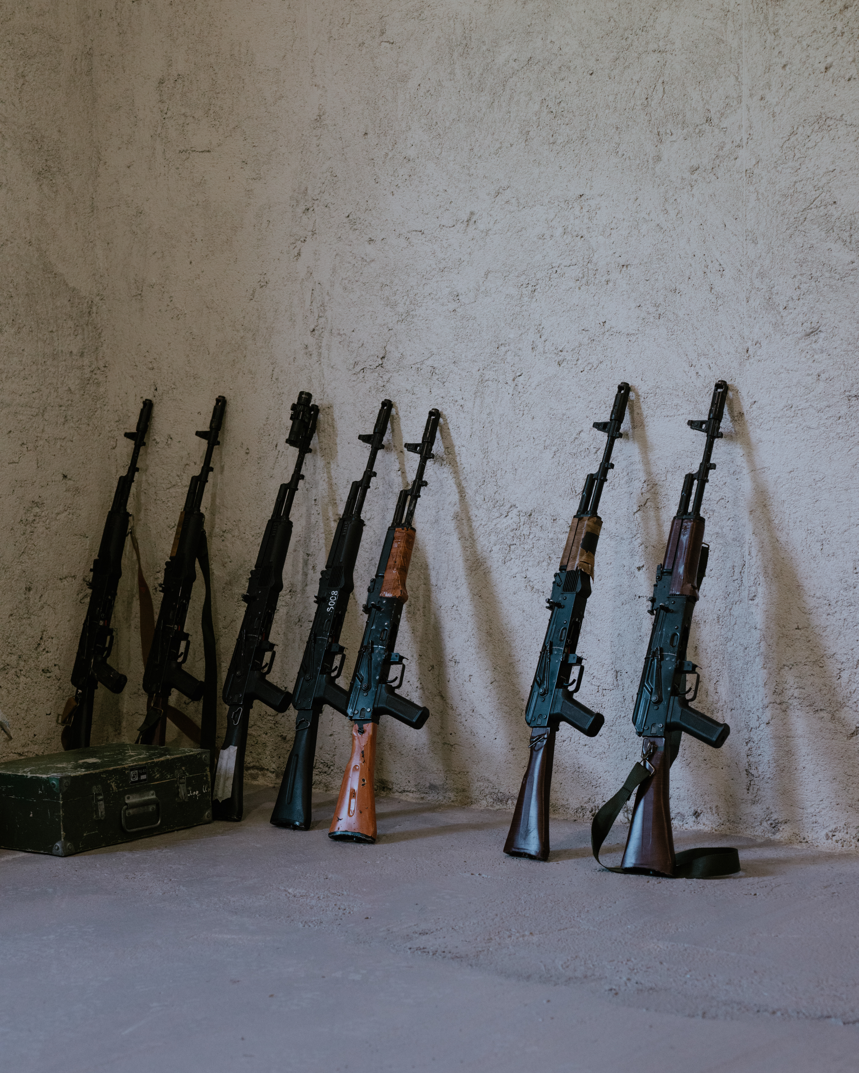 Training weapons of the organisation Voma, which prepares civilians for the defence of Armenia