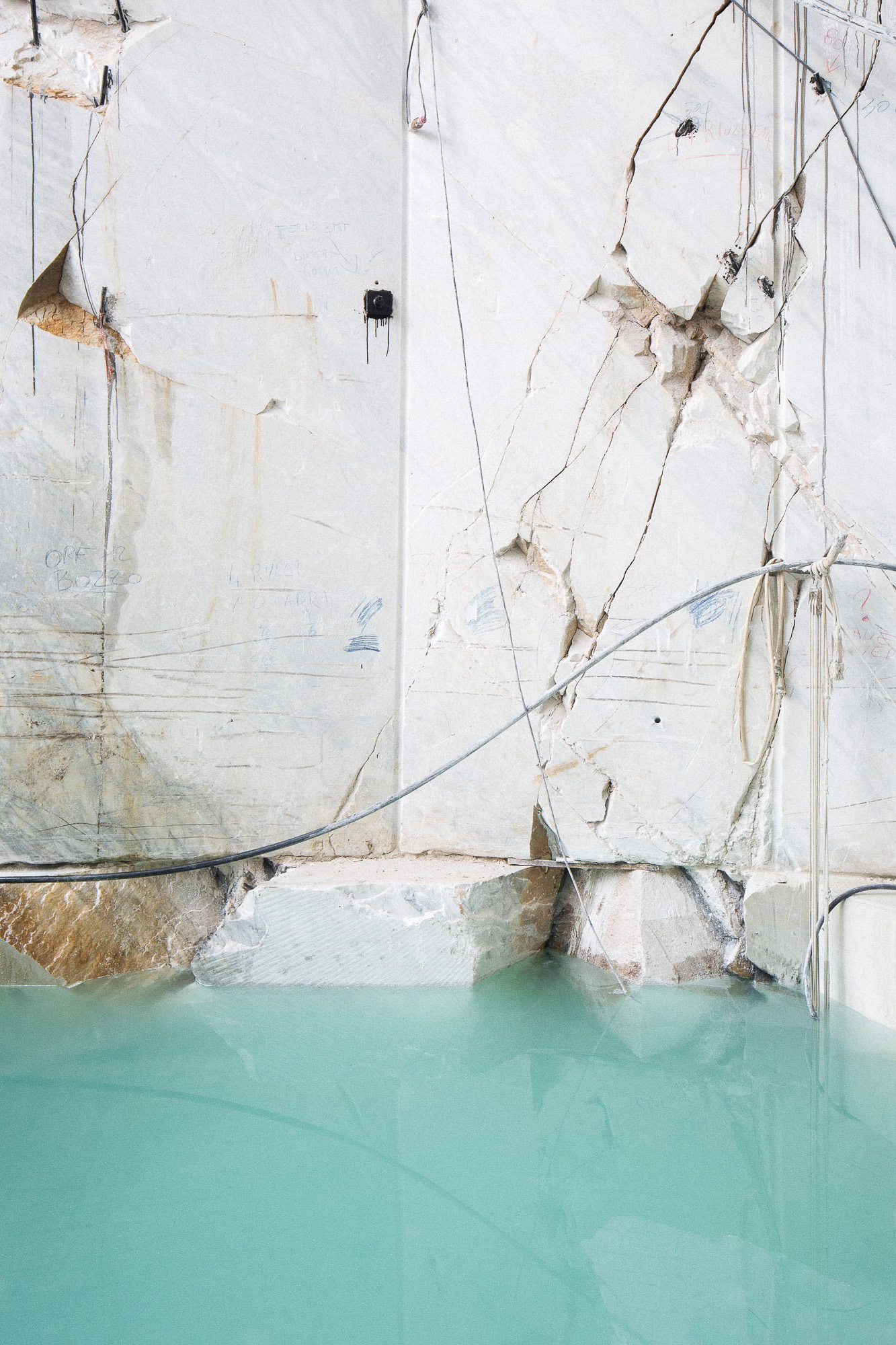 FV_Series_002_IMG_21_Water_Blue