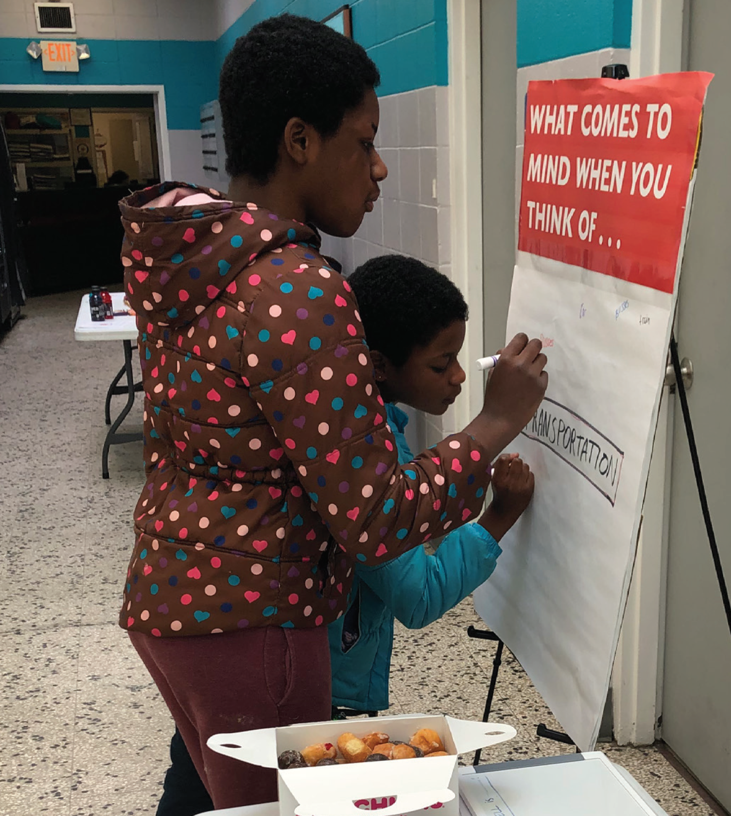Siblings contribute to the word association activity