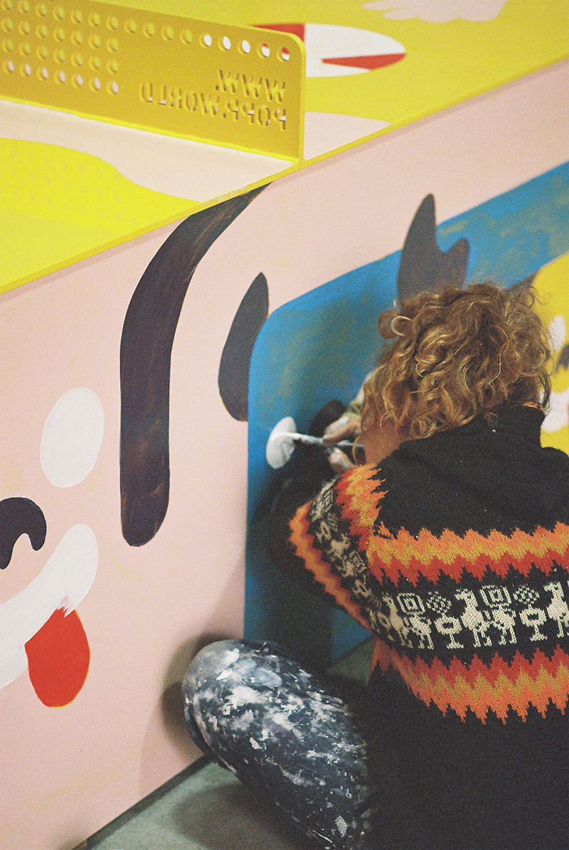 Painting a POPP HERO table tennis table with custom artwork