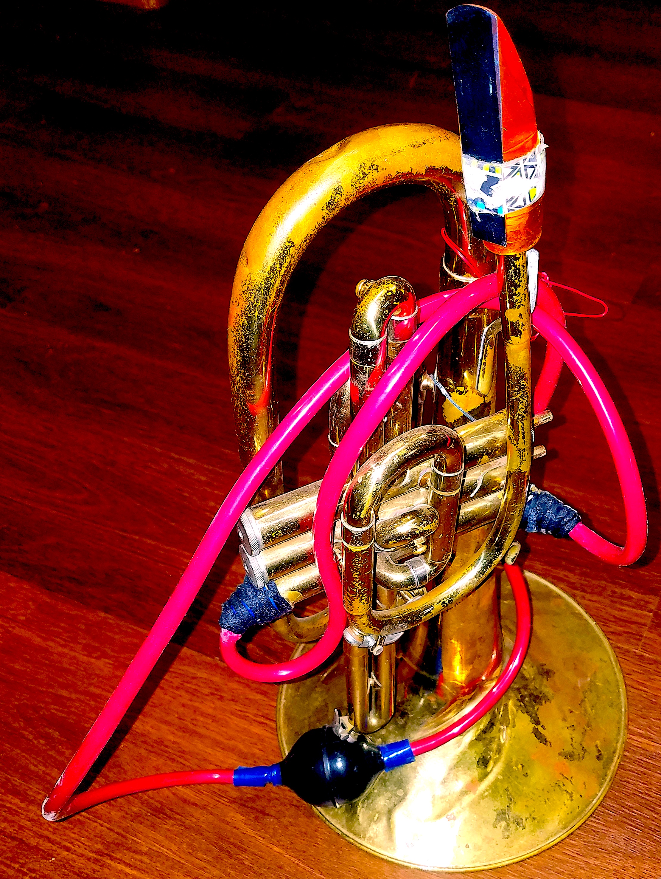 One solution to a growing wave of discarded brass. More plumbing materials here with the squeeze ball really tweaks the sound. Never played live 2017. Rare occasion where alto mp's work, the normal brass Otto links go *nowhere* on these homemade jobs gotta be plastic 