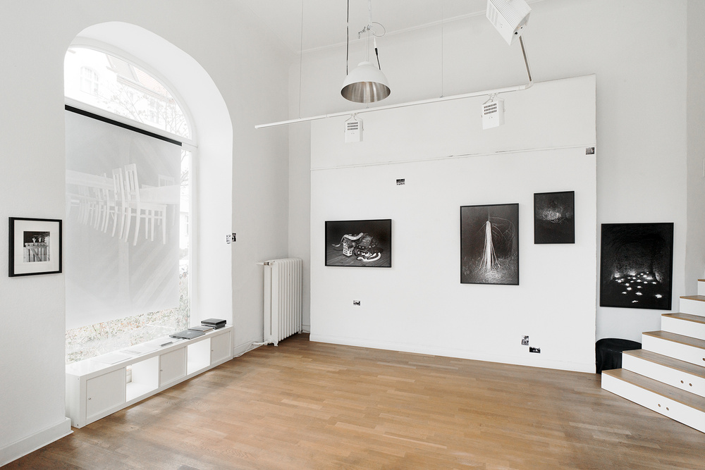 Making a Home. Galerie Alles Mögliche / European Month of Photography, Berlin, 2025.