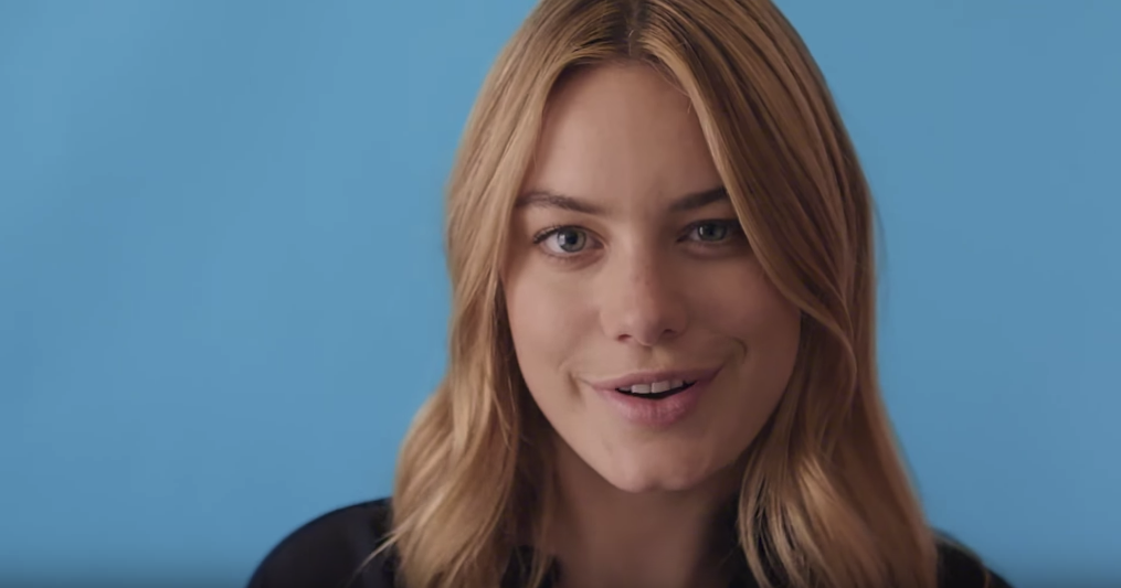 Камилль натта. Camille Rowe gif.