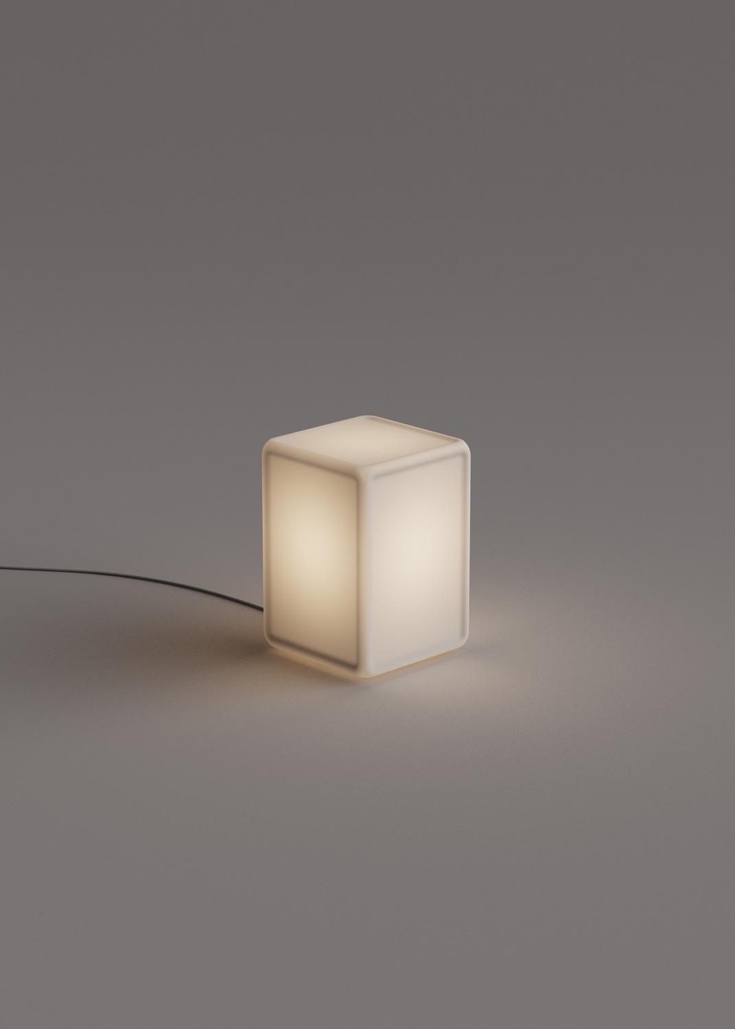 DKZ JAECHAN ジェチャン POPUP GGOOMI MOOD LAMP This Smart Bulb Turns Any Lamp into a Dazzling Gradient