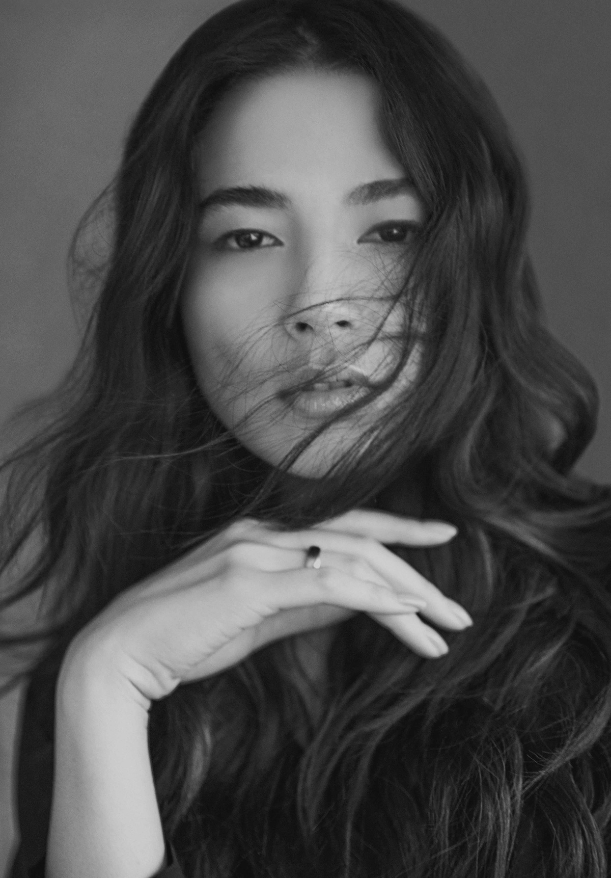 JESSICA GOMES — Emma Read