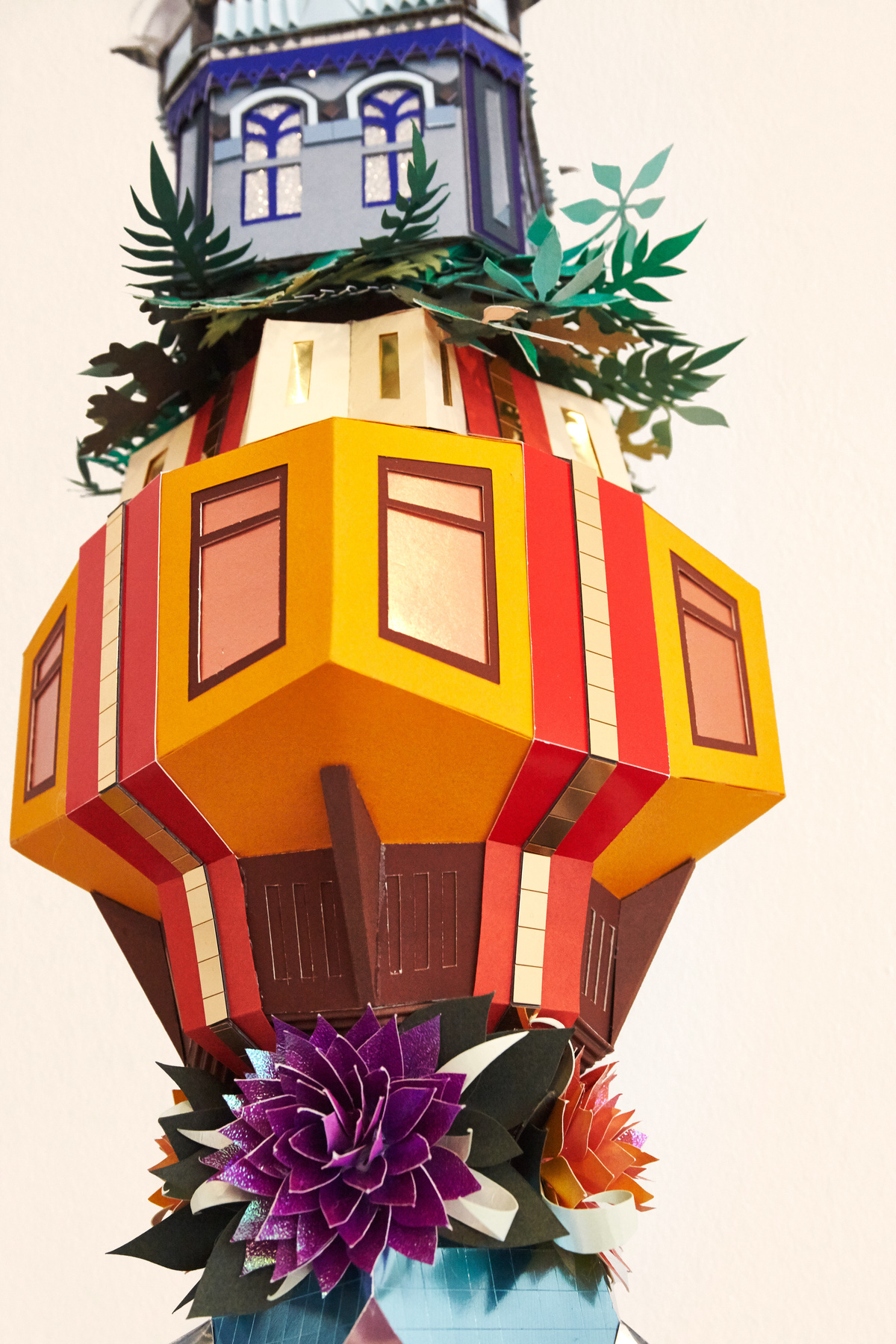 ARCHITECTURE PILLAR — Paper Artist, Designer & illustrator based in