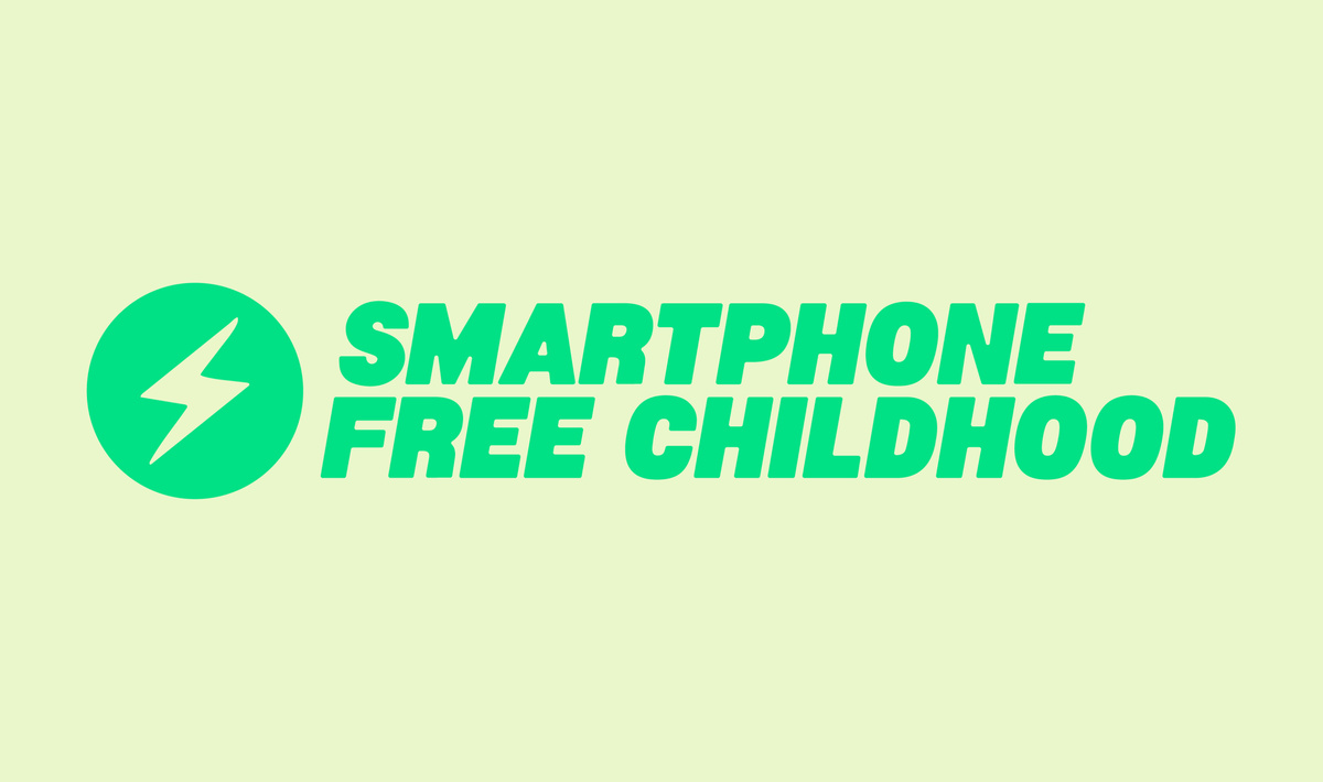 image.title Lost Play: The Smartphone And Childhood’s Decline