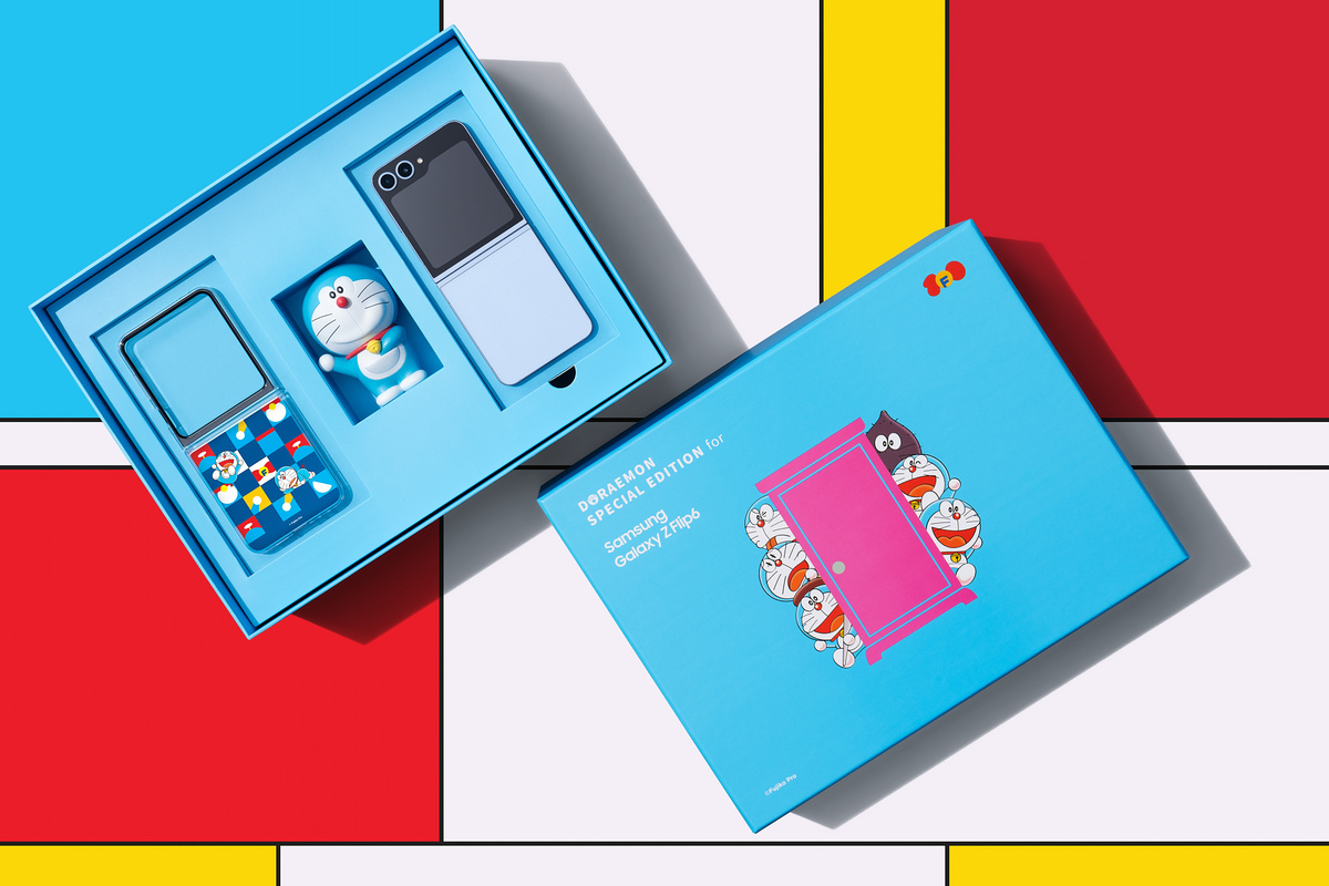 スマートフォン本体 Samsung Galaxy Z Flip6 Doraemon Edition gsmarena_000.jpg