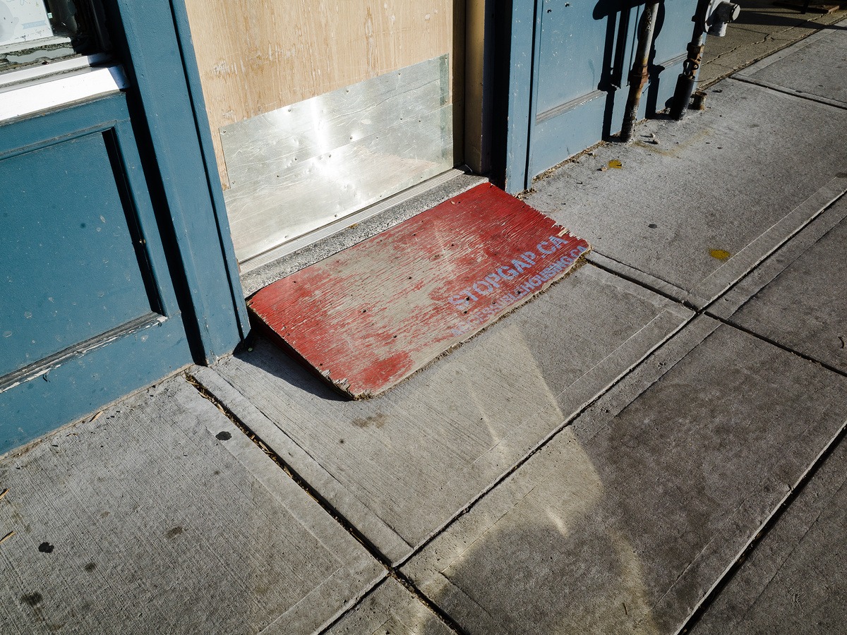 Calgary Ramps / Atanas Bozdarov — The New Gallery