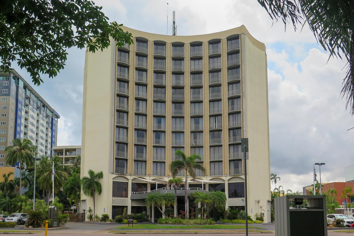 THE FORMER TRAVELODGE — NT Modern