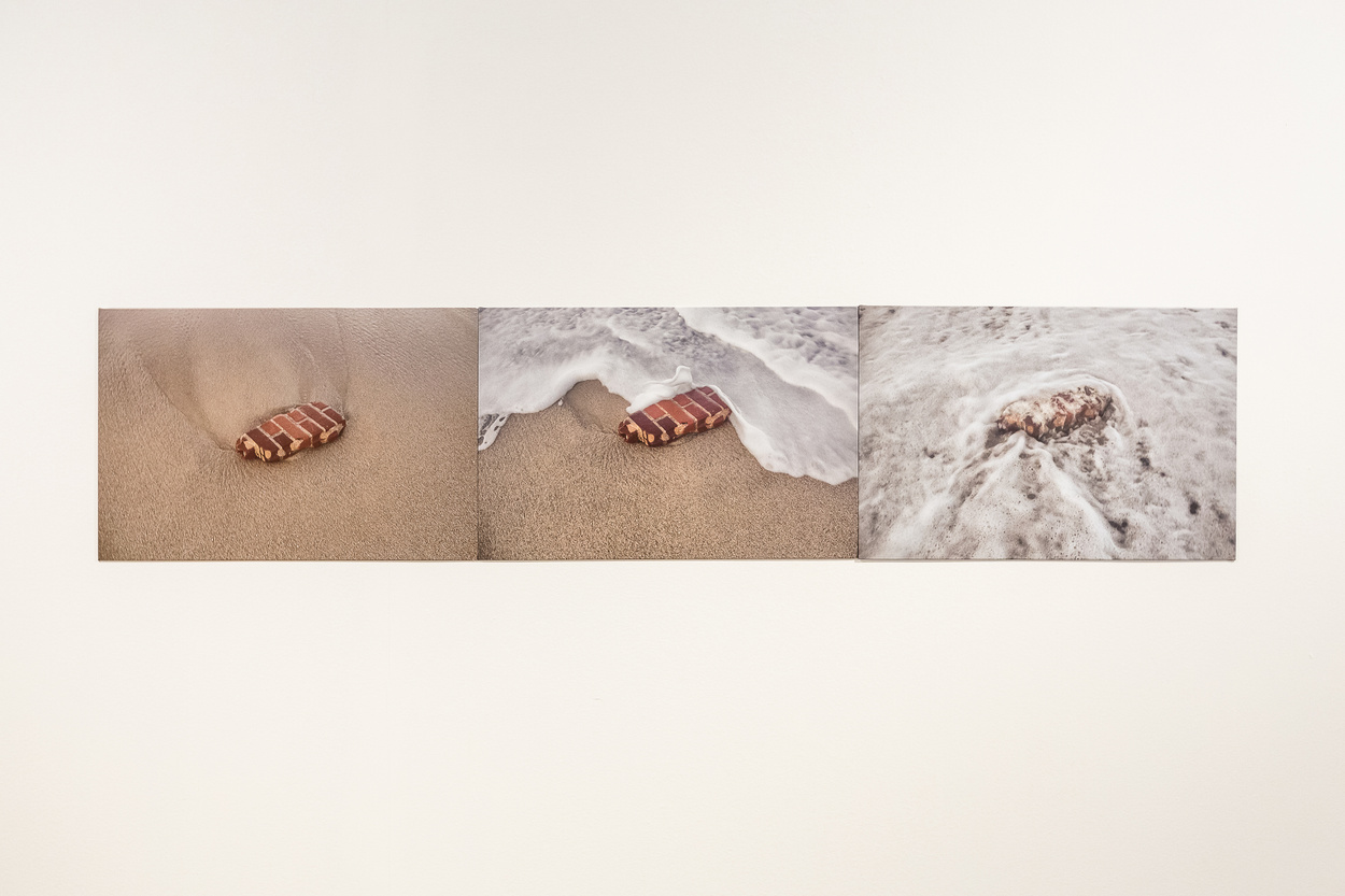 Continente, fotografia, tríptico, 135 x 30 cm