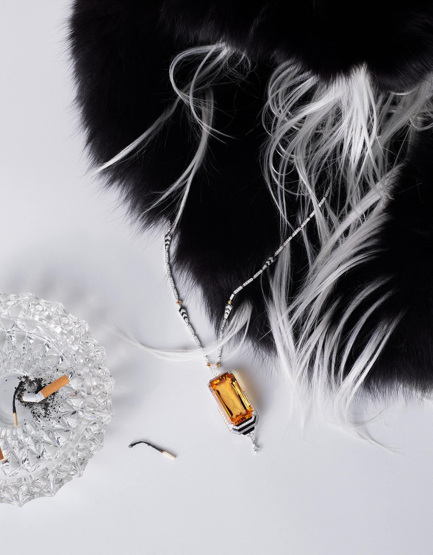 KMA photographer Isabelle Bonjean shoots still life necklace for Citizen K Magazine   