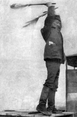 Arseny Avraamov conducts his Symphony in Moscow 1923