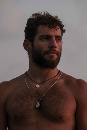  Boys in The Sun / Αγόρια στον Ήλιο / Dario Laureano