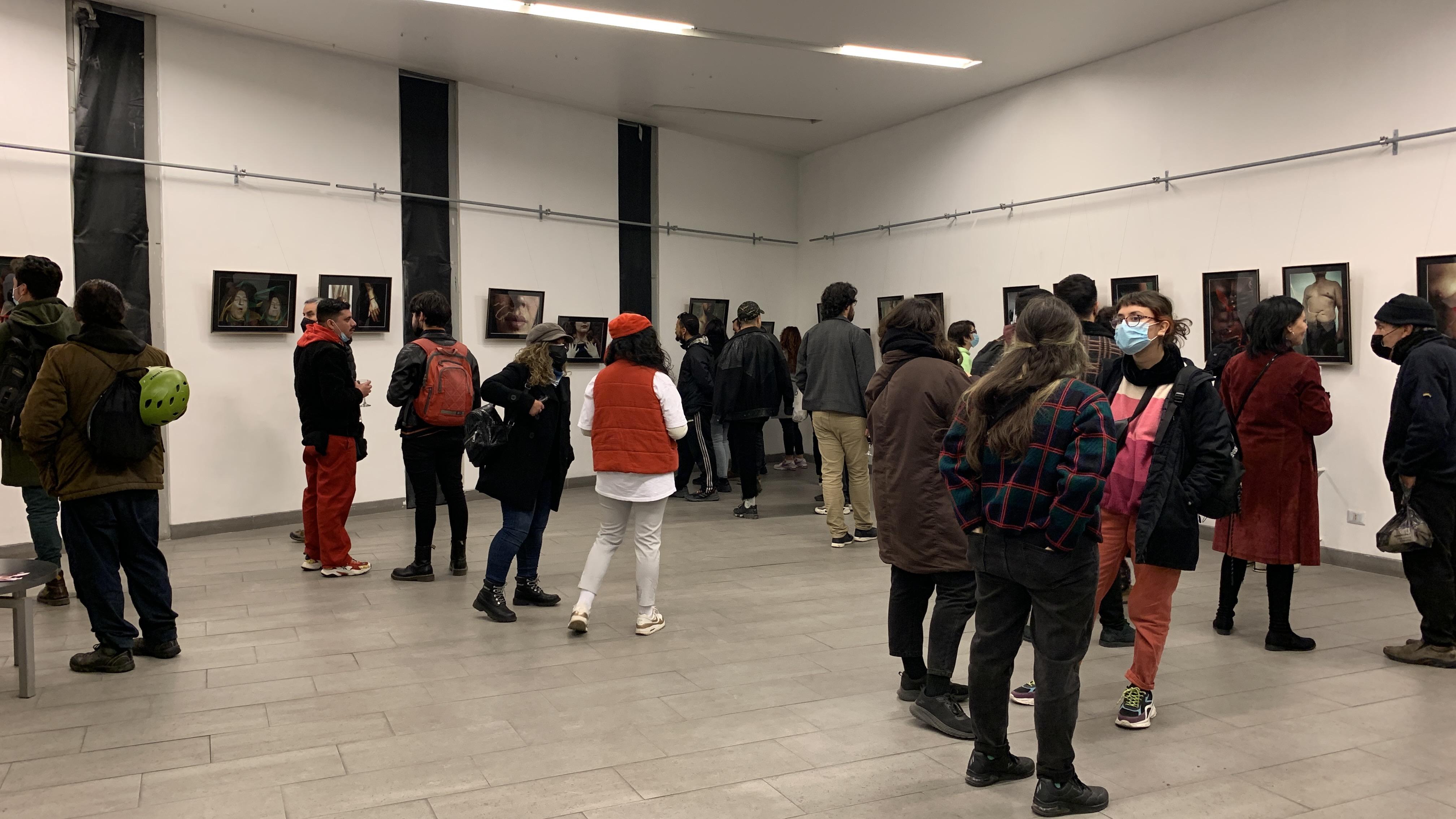 Foto De Valentina Desangrada En El Suelo PROYECTO - De aperturas