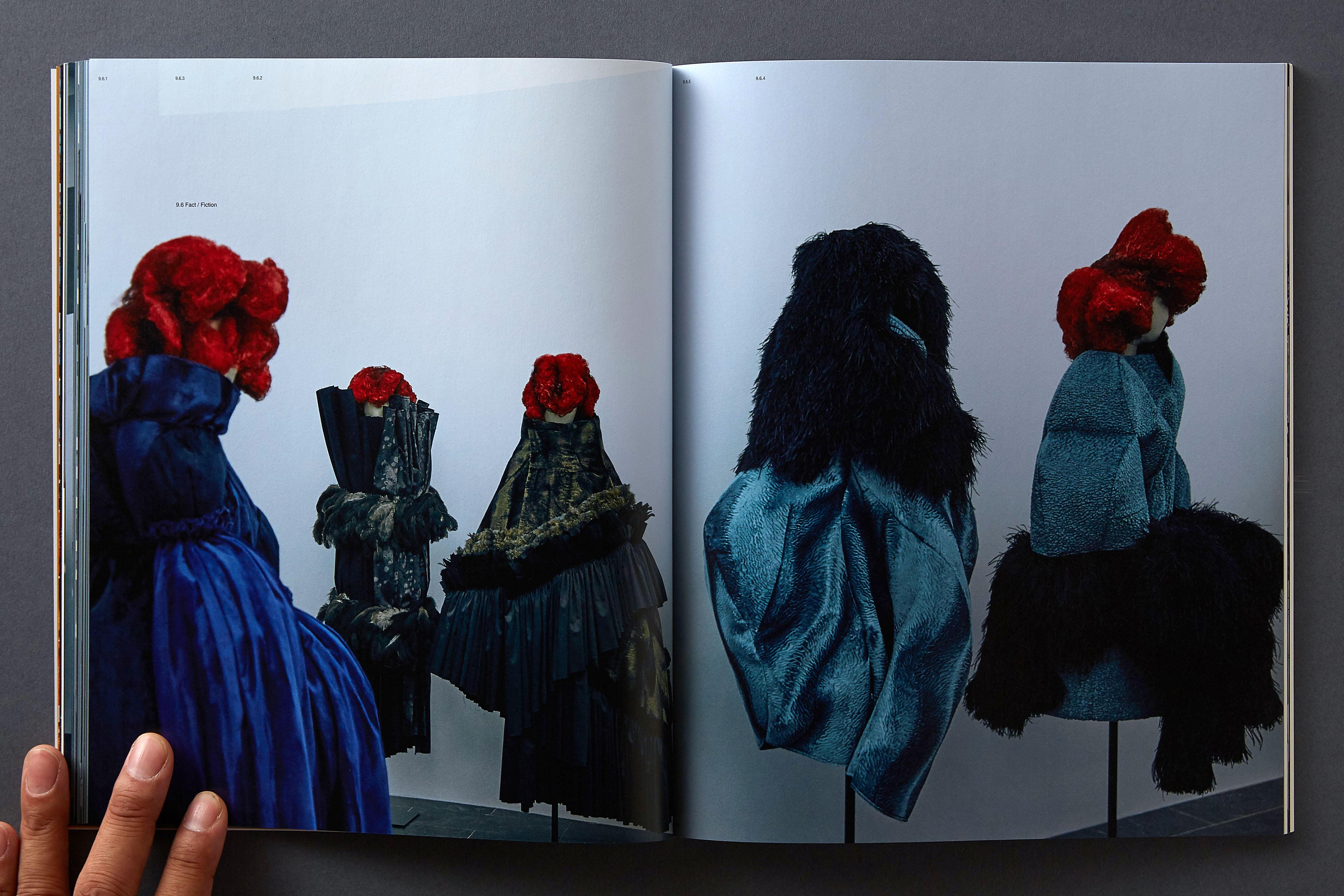 COMME des GARÇONS 2025 SS DM Georgia O'Keeffe | PAGE SPREAD