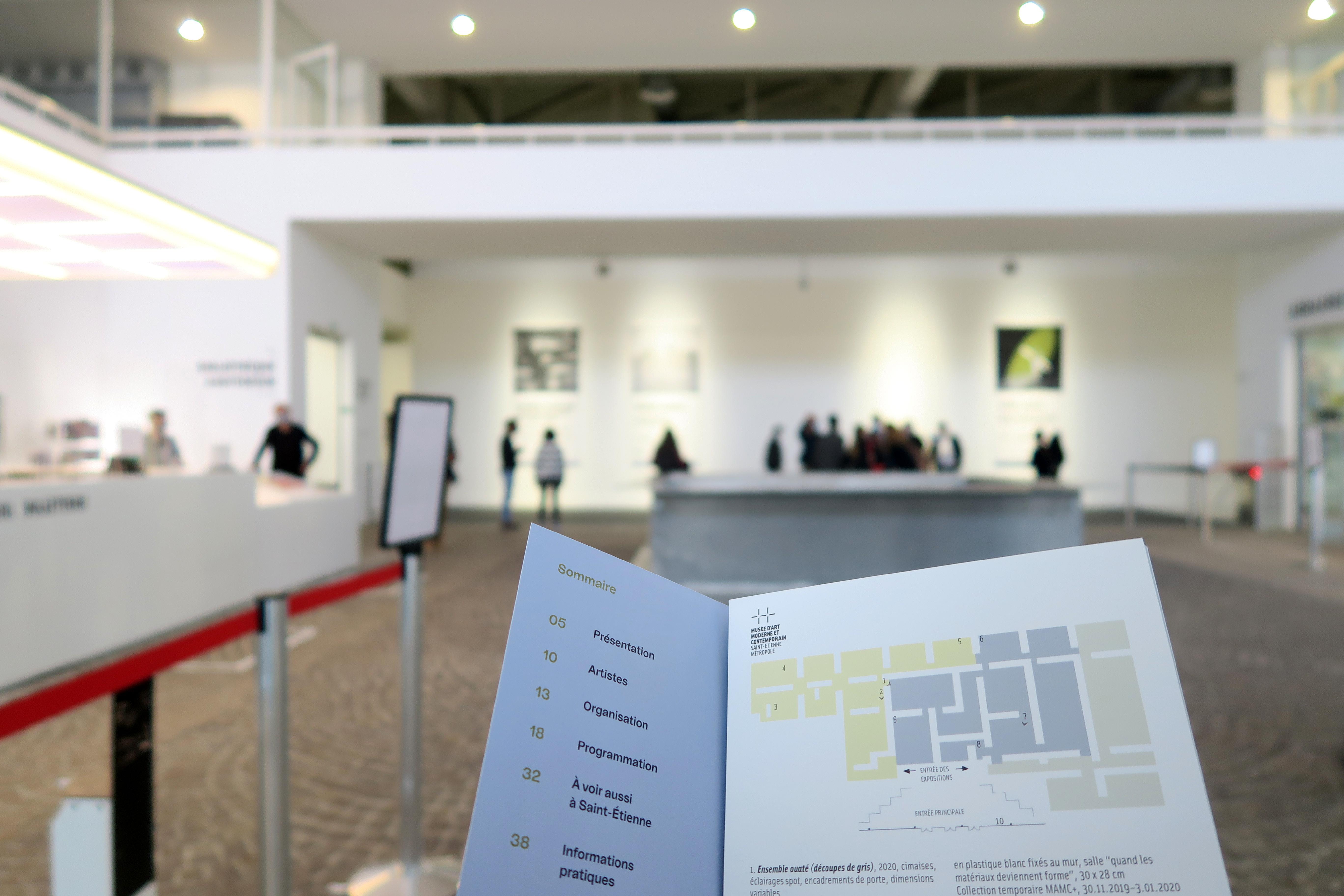 Le Guide des Expositions