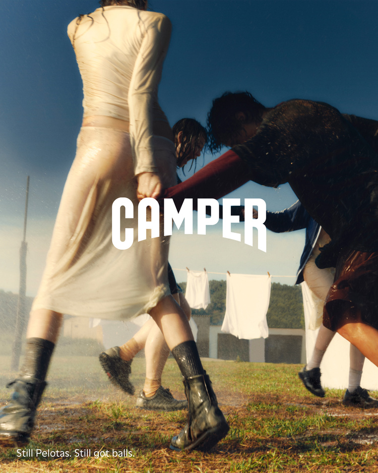 CAMPER