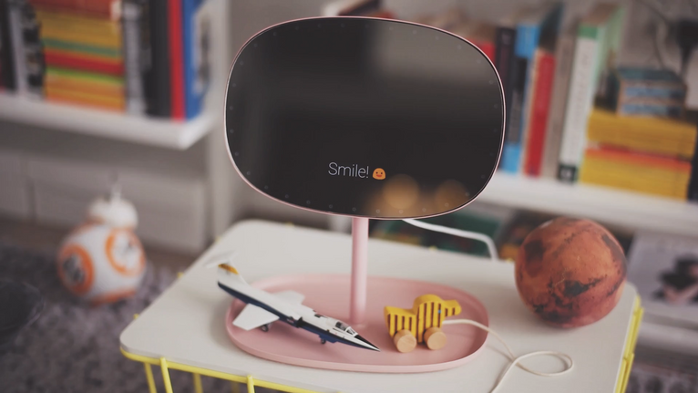 Smart Mirror by Max Braun - Experiments with Google