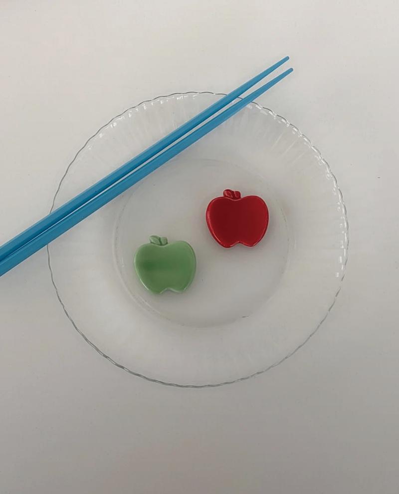과일 사과 수저받침 — 위스매거진 | WISMAGAZINE