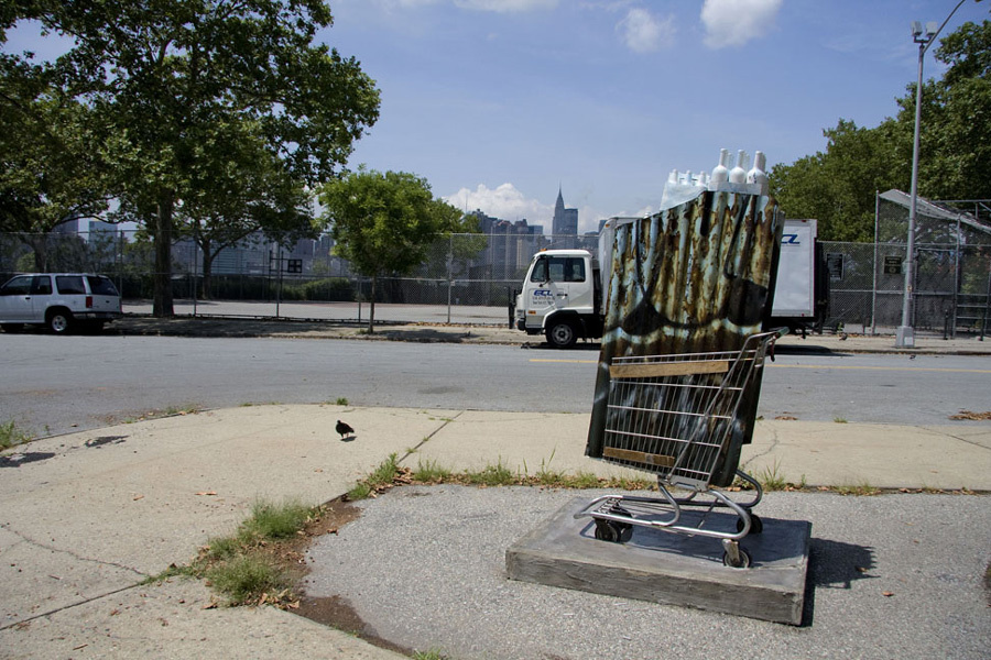 Specter, Shopping Cart Sculptures, NYC — unurth